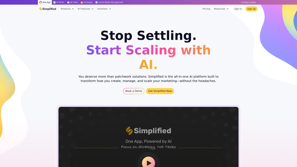 Simplified: An Easy to Use All-In-One App For Modern Marketing Teams